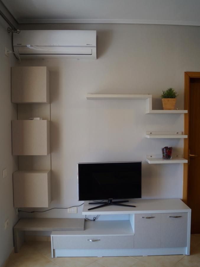 Victoria'S Sea-Cret Apartment Sarande Ngoại thất bức ảnh